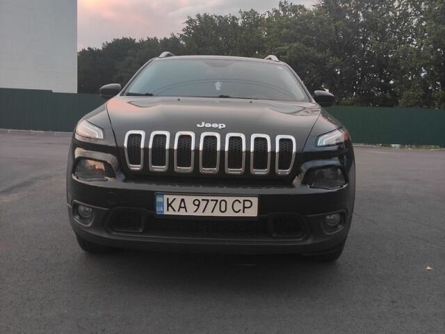 Чорний Джип Cherokee, об'ємом двигуна 3.24 л та пробігом 217 тис. км за 14500 $, фото 1 на Automoto.ua
