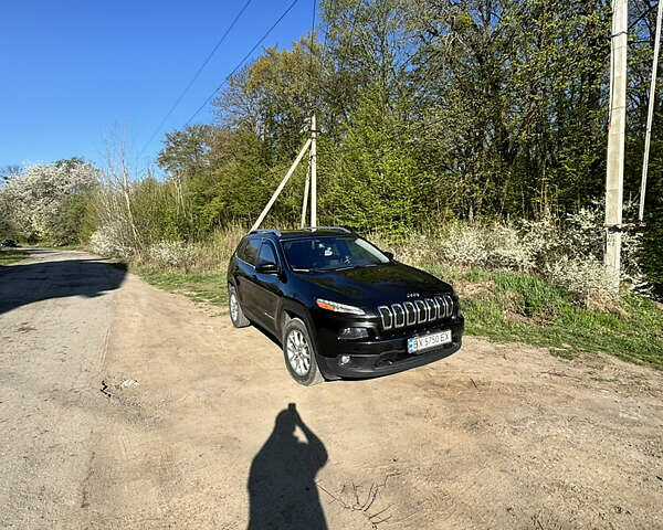 Чорний Джип Cherokee, об'ємом двигуна 2.36 л та пробігом 161 тис. км за 16000 $, фото 1 на Automoto.ua