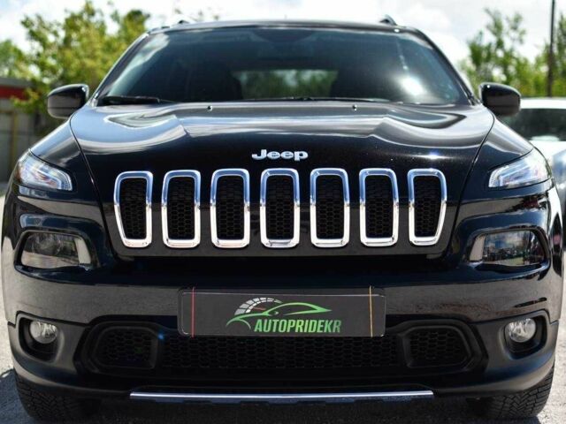 Чорний Джип Cherokee, об'ємом двигуна 2.4 л та пробігом 102 тис. км за 14750 $, фото 1 на Automoto.ua