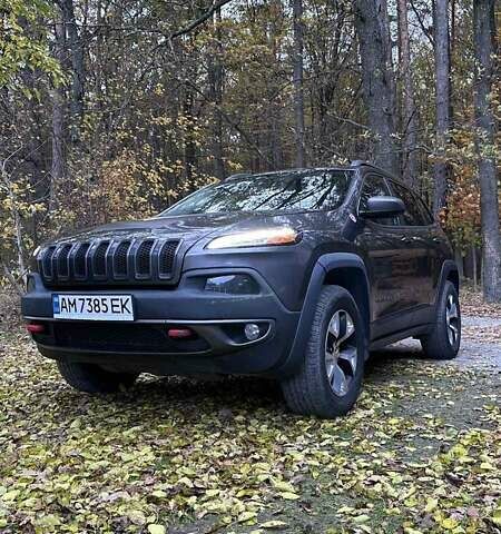 Джип Cherokee 2017 у Житомирі на Automoto.ua Чорний Джип Cherokee, об'ємом двигуна 3.24 л та пробігом 186 тис. км за 15800 $, фото 1 на Automoto.ua