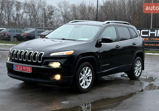 Черный Джип Чероки, объемом двигателя 2.5 л и пробегом 160 тыс. км за 12500 $, фото 1 на Automoto.ua