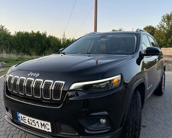 Чорний Джип Cherokee, об'ємом двигуна 2.4 л та пробігом 122 тис. км за 17300 $, фото 1 на Automoto.ua