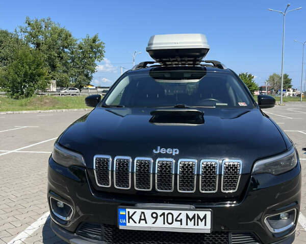Черный Джип Чероки, объемом двигателя 2.36 л и пробегом 84 тыс. км за 19990 $, фото 1 на Automoto.ua
