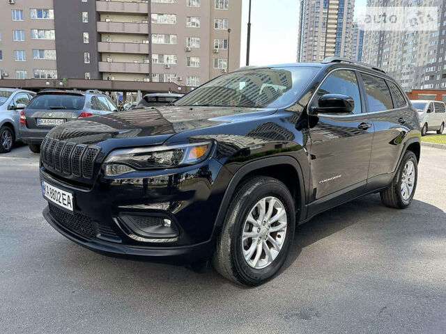 Чорний Джип Cherokee, об'ємом двигуна 3.2 л та пробігом 67 тис. км за 20500 $, фото 1 на Automoto.ua