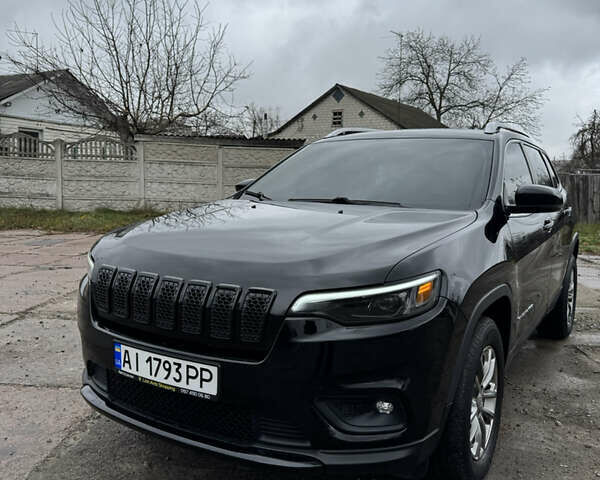 Чорний Джип Cherokee, об'ємом двигуна 2.36 л та пробігом 175 тис. км за 15499 $, фото 1 на Automoto.ua