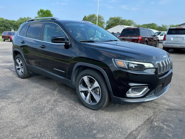 Джип Чероки 2019 в Киеве на Automoto.ua Черный Джип Чероки, объемом двигателя 2.4 л и пробегом 40 тыс. км за 10000 $, фото 1 на Automoto.ua