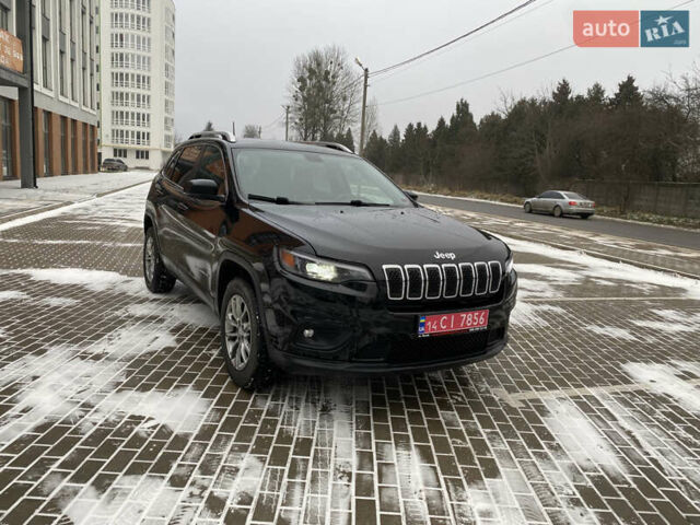 Черный Джип Чероки, объемом двигателя 2.4 л и пробегом 229 тыс. км за 15400 $, фото 1 на Automoto.ua