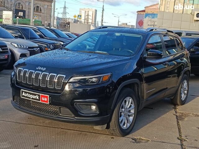 Чорний Джип Cherokee, об'ємом двигуна 2.4 л та пробігом 32 тис. км за 17940 $, фото 1 на Automoto.ua