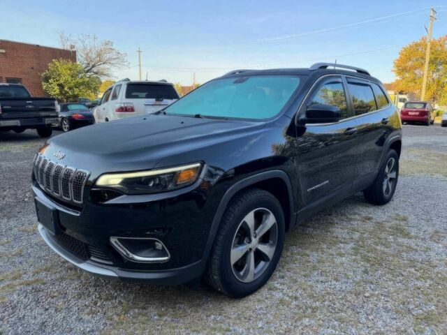 Чорний Джип Cherokee, об'ємом двигуна 3.2 л та пробігом 31 тис. км за 15200 $, фото 1 на Automoto.ua