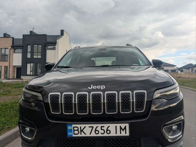 Чорний Джип Cherokee, об'ємом двигуна 2.36 л та пробігом 131 тис. км за 17500 $, фото 1 на Automoto.ua