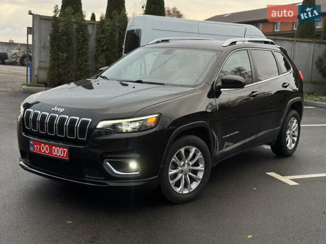 Чорний Джип Cherokee, об'ємом двигуна 2.4 л та пробігом 223 тис. км за 13900 $, фото 1 на Automoto.ua