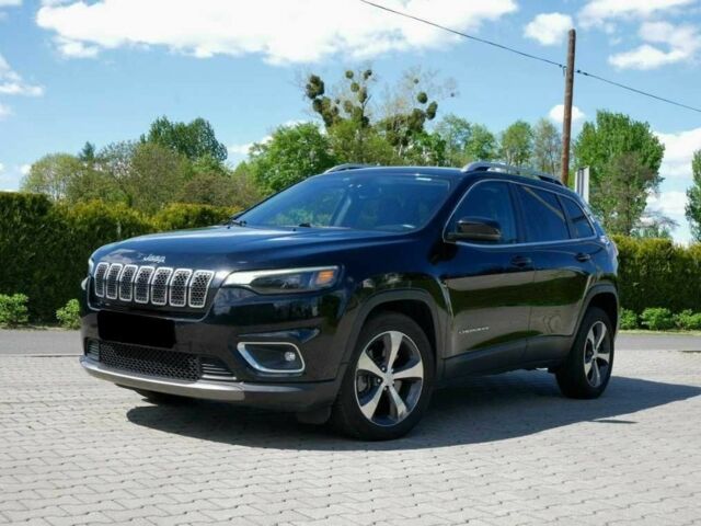 Черный Джип Чероки, объемом двигателя 2.4 л и пробегом 102 тыс. км за 12000 $, фото 1 на Automoto.ua