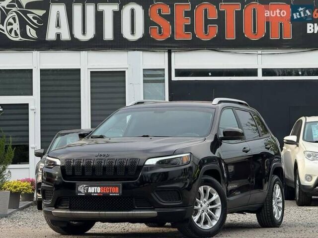 Чорний Джип Cherokee, об'ємом двигуна 2.36 л та пробігом 111 тис. км за 17600 $, фото 1 на Automoto.ua