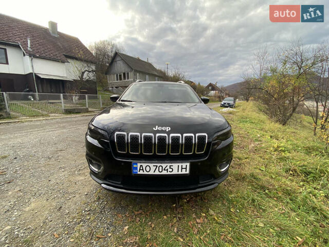 Черный Джип Чероки, объемом двигателя 2.36 л и пробегом 54 тыс. км за 18900 $, фото 1 на Automoto.ua