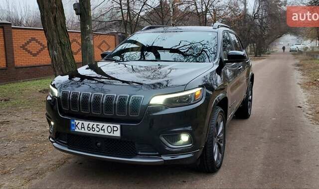 Чорний Джип Cherokee, об'ємом двигуна 3.24 л та пробігом 36 тис. км за 20300 $, фото 1 на Automoto.ua