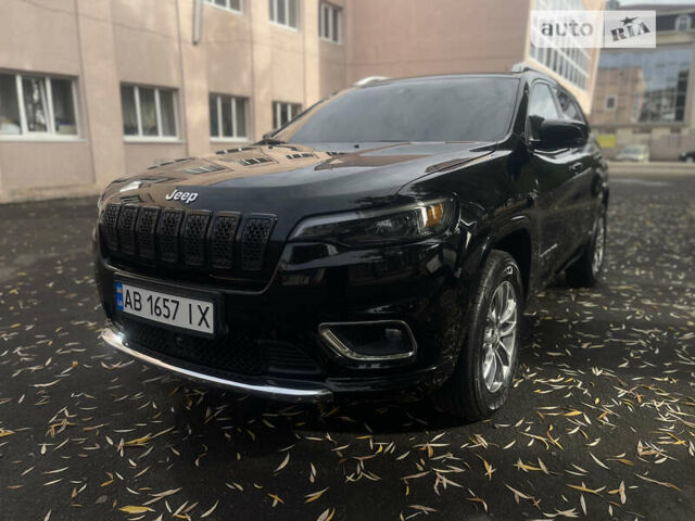 Чорний Джип Cherokee, об'ємом двигуна 1.99 л та пробігом 19 тис. км за 23999 $, фото 1 на Automoto.ua