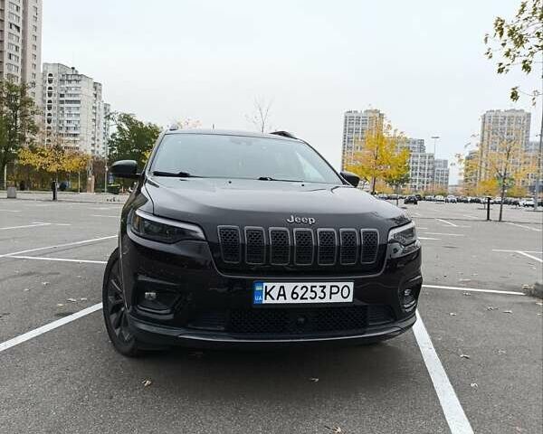 Чорний Джип Cherokee, об'ємом двигуна 3.24 л та пробігом 122 тис. км за 17500 $, фото 1 на Automoto.ua