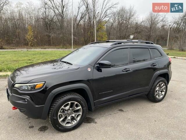 Черный Джип Чероки, объемом двигателя 3.24 л и пробегом 52 тыс. км за 26500 $, фото 1 на Automoto.ua