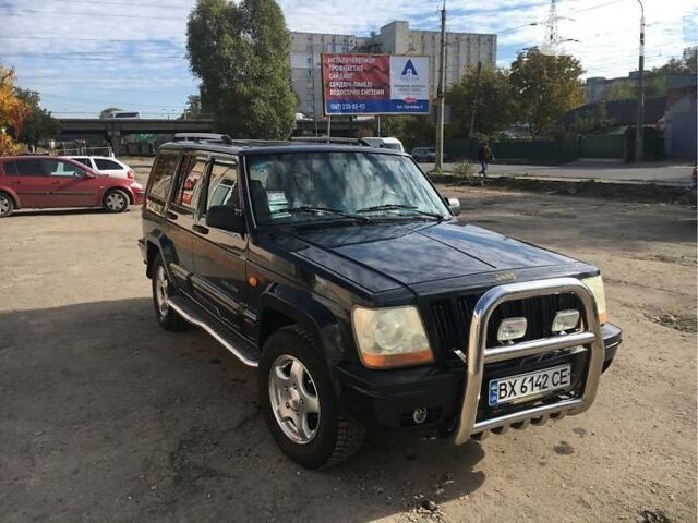 Чорний Джип Cherokee, об'ємом двигуна 2.4 л та пробігом 80 тис. км за 6100 $, фото 1 на Automoto.ua