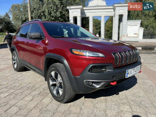 Червоний Джип Cherokee, об'ємом двигуна 3.24 л та пробігом 120 тис. км за 19000 $, фото 1 на Automoto.ua