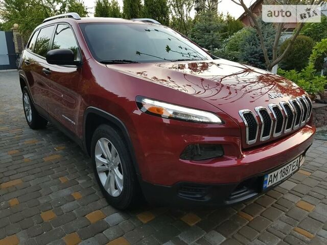 Червоний Джип Cherokee, об'ємом двигуна 2.4 л та пробігом 104 тис. км за 13400 $, фото 1 на Automoto.ua