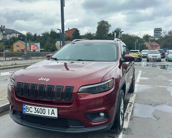 Джип Чероки 2018 в Львове на Automoto.ua Красный Джип Чероки, объемом двигателя 2.36 л и пробегом 165 тыс. км за 16000 $, фото 1 на Automoto.ua