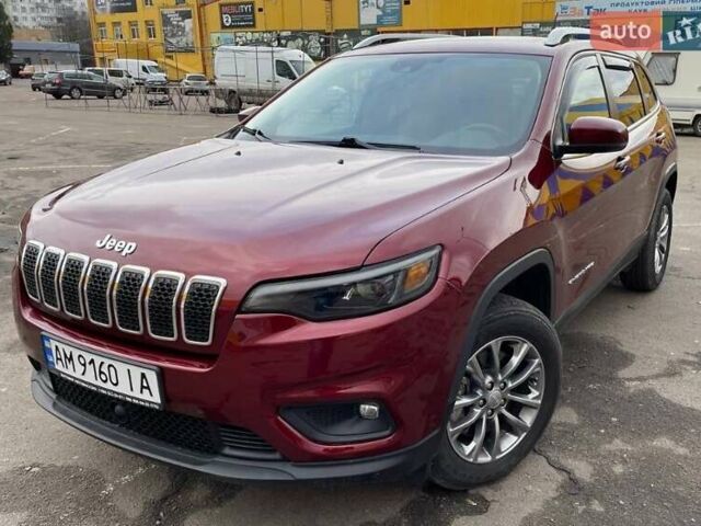 Красный Джип Чероки, объемом двигателя 3.24 л и пробегом 22 тыс. км за 20700 $, фото 1 на Automoto.ua