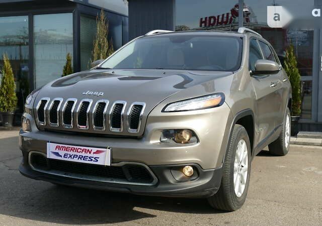 Джип Cherokee, об'ємом двигуна 2.4 л та пробігом 218 тис. км за 15000 $, фото 1 на Automoto.ua