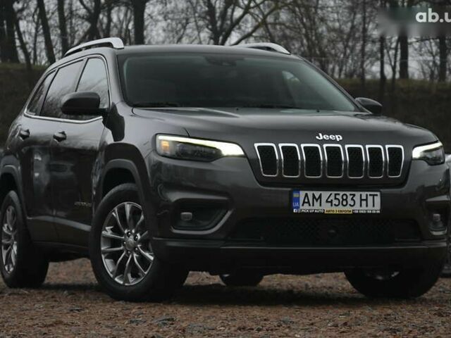 Джип Чероки, объемом двигателя 3.2 л и пробегом 126 тыс. км за 15700 $, фото 1 на Automoto.ua