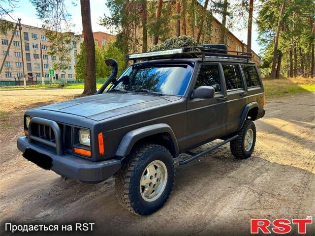 Джип Cherokee, об'ємом двигуна 25 л та пробігом 219 тис. км за 3300 $, фото 1 на Automoto.ua