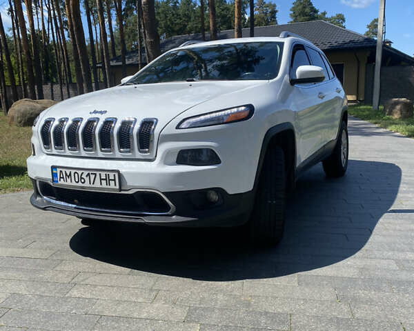 Джип Чероки, объемом двигателя 2.36 л и пробегом 143 тыс. км за 13200 $, фото 1 на Automoto.ua