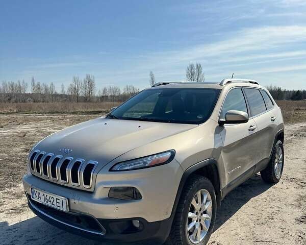 Джип Cherokee, об'ємом двигуна 3.24 л та пробігом 175 тис. км за 16000 $, фото 1 на Automoto.ua