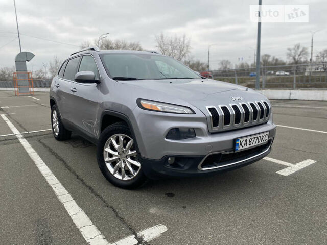 Джип Cherokee, об'ємом двигуна 2.4 л та пробігом 205 тис. км за 14600 $, фото 1 на Automoto.ua