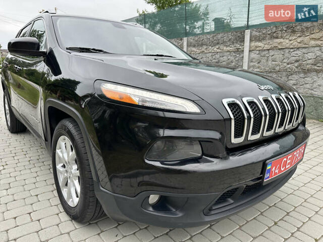 Джип Чероки, объемом двигателя 2.4 л и пробегом 184 тыс. км за 8599 $, фото 1 на Automoto.ua