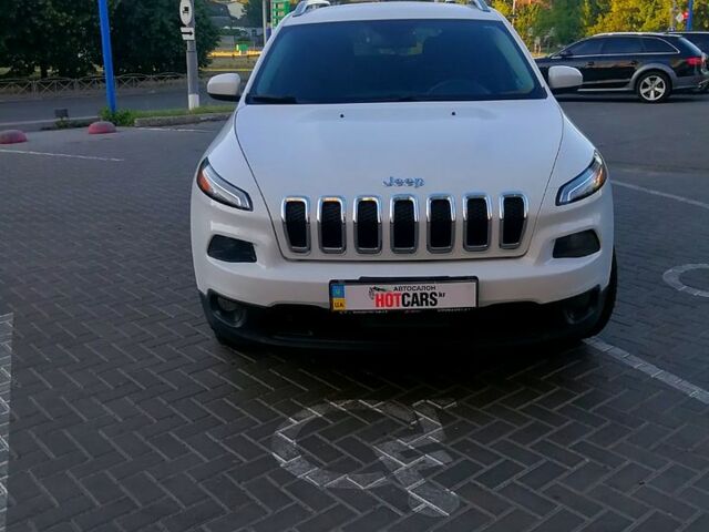Джип Cherokee, об'ємом двигуна 2.4 л та пробігом 202 тис. км за 12000 $, фото 1 на Automoto.ua