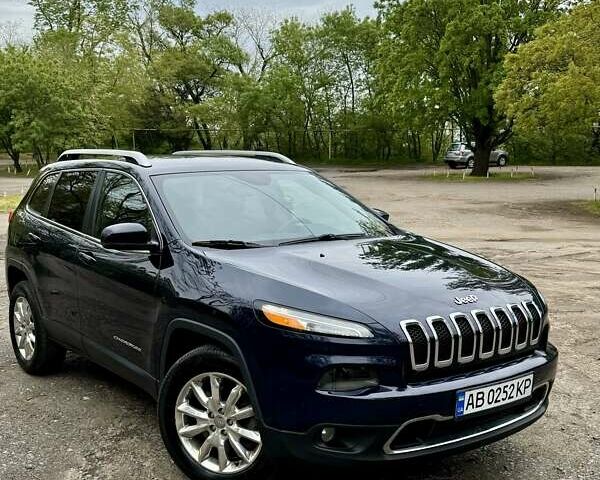 Джип Cherokee, об'ємом двигуна 2.36 л та пробігом 155 тис. км за 14990 $, фото 1 на Automoto.ua