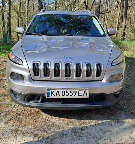 Джип Cherokee, об'ємом двигуна 2.36 л та пробігом 148 тис. км за 13290 $, фото 1 на Automoto.ua