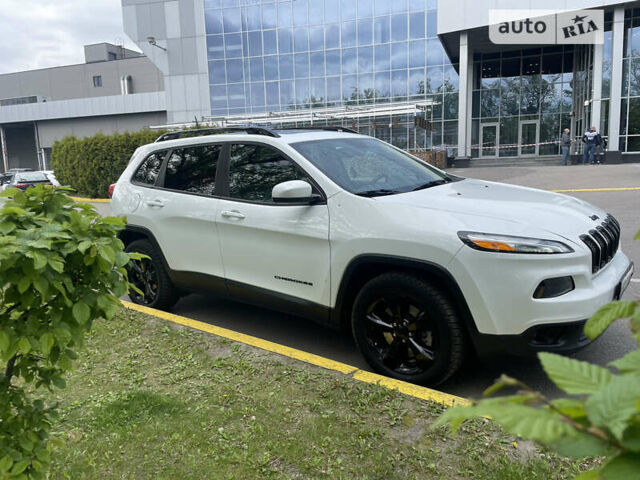 Джип Cherokee, об'ємом двигуна 2.4 л та пробігом 90 тис. км за 17900 $, фото 1 на Automoto.ua