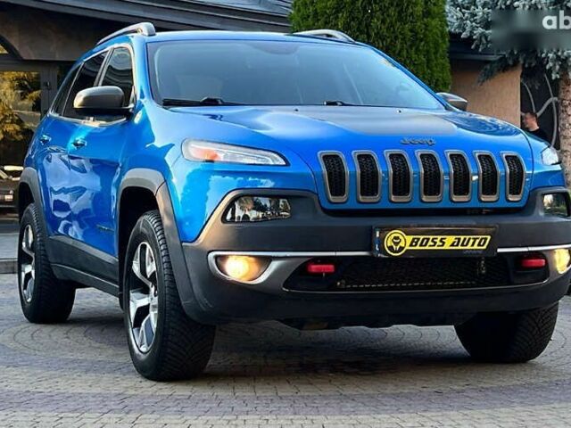 Джип Cherokee, об'ємом двигуна 3.2 л та пробігом 113 тис. км за 16350 $, фото 1 на Automoto.ua