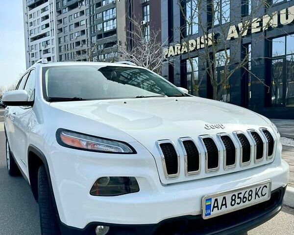 Джип Cherokee, об'ємом двигуна 2.4 л та пробігом 101 тис. км за 14900 $, фото 1 на Automoto.ua