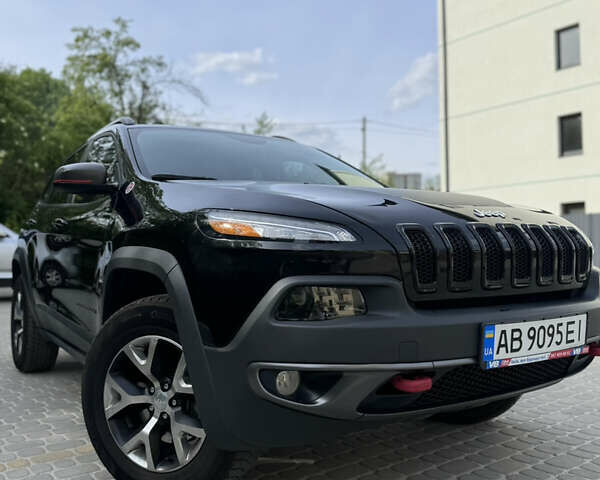 Джип Cherokee, об'ємом двигуна 3.24 л та пробігом 82 тис. км за 18000 $, фото 1 на Automoto.ua