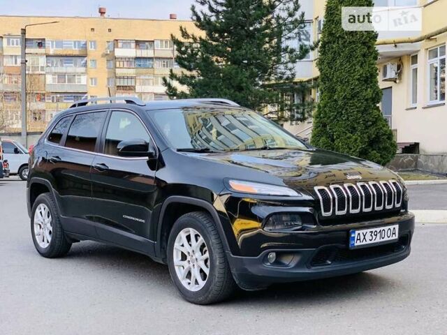 Джип Cherokee, об'ємом двигуна 2.36 л та пробігом 186 тис. км за 15300 $, фото 1 на Automoto.ua