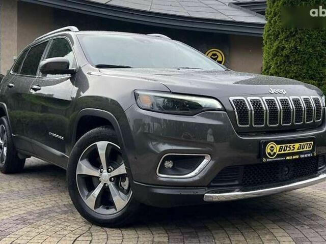 Джип Чероки, объемом двигателя 2 л и пробегом 28 тыс. км за 20690 $, фото 1 на Automoto.ua