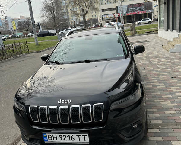 Джип Чероки, объемом двигателя 2.4 л и пробегом 232 тыс. км за 14200 $, фото 1 на Automoto.ua