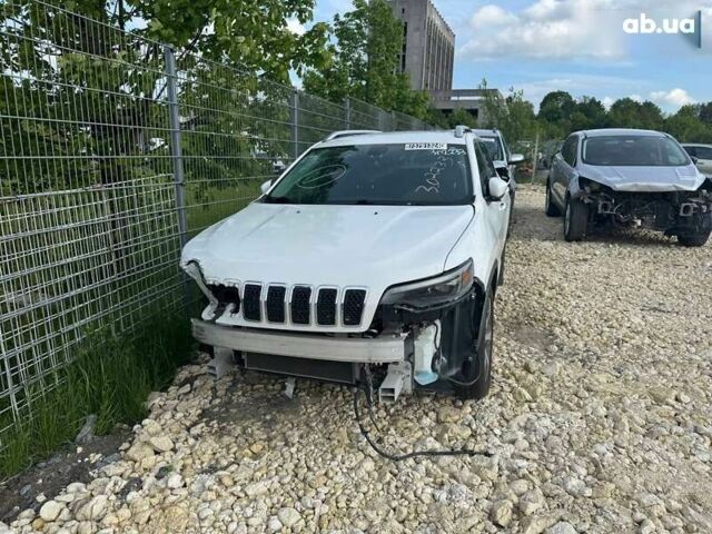 Джип Чероки, объемом двигателя 2.4 л и пробегом 139 тыс. км за 9500 $, фото 1 на Automoto.ua