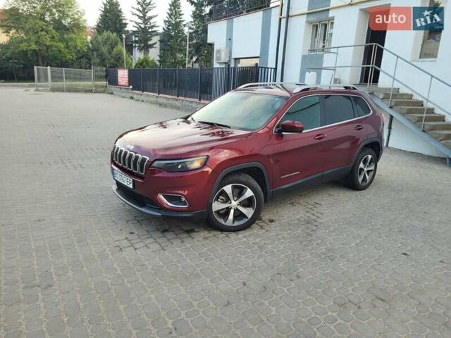 Джип Чероки, объемом двигателя 2.36 л и пробегом 61 тыс. км за 16900 $, фото 1 на Automoto.ua