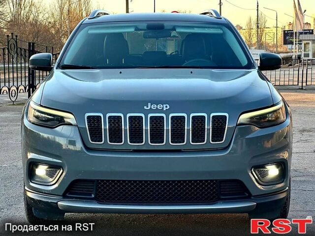 Джип Cherokee, об'ємом двигуна 24 л та пробігом 140 тис. км за 15999 $, фото 1 на Automoto.ua