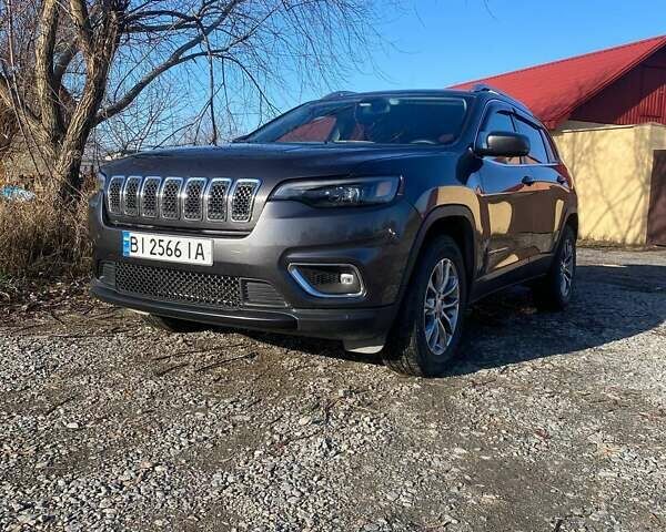 Джип Чероки, объемом двигателя 2.36 л и пробегом 42 тыс. км за 19500 $, фото 1 на Automoto.ua