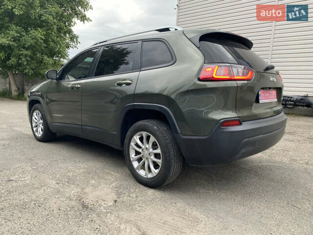 Джип Cherokee, об'ємом двигуна 2.36 л та пробігом 138 тис. км за 15000 $, фото 1 на Automoto.ua