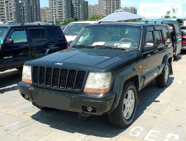 Джип Cherokee, об'ємом двигуна 2.7 л та пробігом 132 тис. км за 5700 $, фото 1 на Automoto.ua